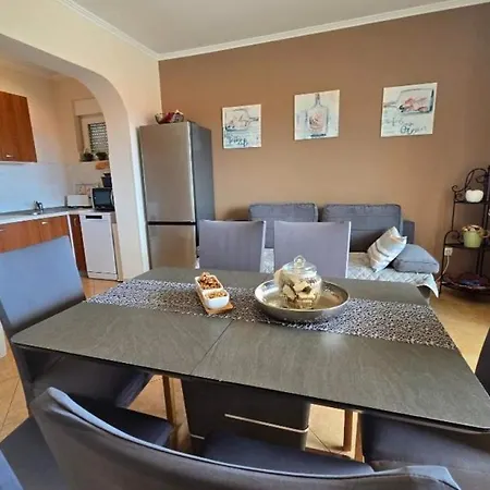 Mande 1 Apartmán Barbat na Rabu