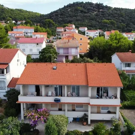 Apartment Mande 1 Barbat na Rabu