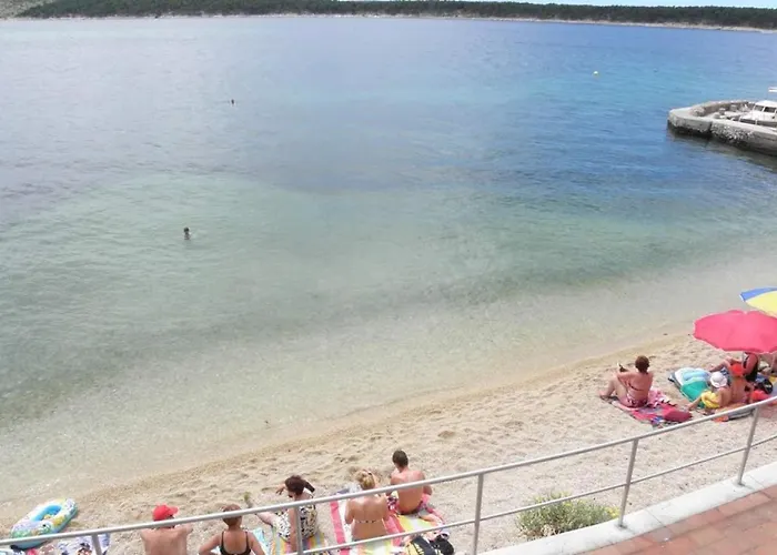 Mande 1 アパート *